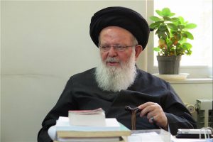 شرکت نکردن در انتخابات کنار گذاشتن قانون اساسی است