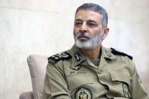 فرمانده کل ارتش انتصاب وزرای دولت سیزدهم را تبریک گفت