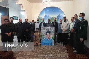 ادای احترام بسیج هنرمندان فارس به شهید لندی 